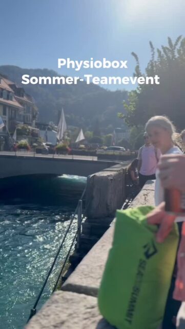 Sonne, Aare, gutes Essen und vor allem: die richtigen Leute dabei. ☀️🛶
Unser Sommer Teamevent führte uns nach Bern zum Aareböötle mit anschliessendem Essen im Schwellenmätteli!😋
War schön mit euch!
#physiobox #teamevent #physiotherapie